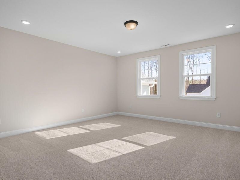 Spacious, unfurnished interior of a new home in Laneridge Estates, Raleigh (Image 22).