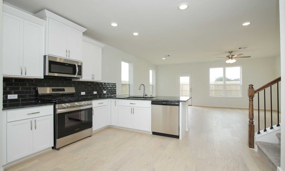 Representative furnished interior of a home built from the Lexington Series - Addison by Brightland Homes in Beamer Villas, Friendswood (Image 20). Representative furnished interior of a home built from the Lexington Series - Addison by Brightland Homes in Beamer Villas, Friendswood (Image 20).