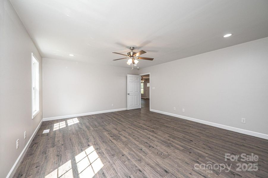 Spacious, unfurnished interior of a new home in , Newton (Image 27).