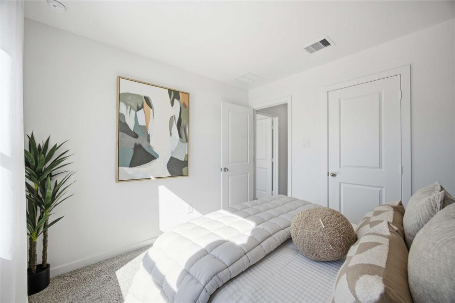 Furnished interior view inside a new home in Pinehaven, Houston (Image 36). Furnished interior view inside a new home in Pinehaven, Houston (Image 36).