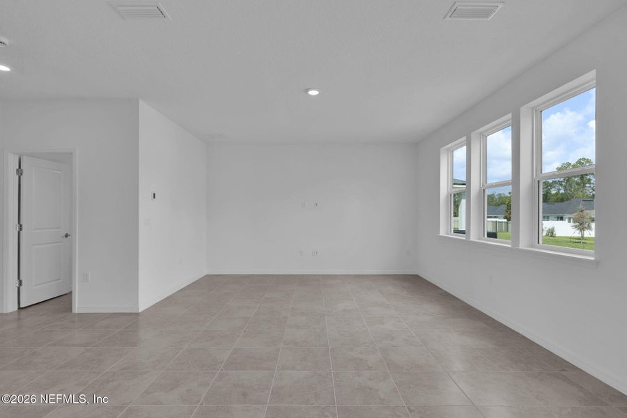 Spacious, unfurnished interior of a new home in Hyland Trail, Green Cove Springs (Image 19). Spacious, unfurnished interior of a new home in Hyland Trail, Green Cove Springs (Image 19).
