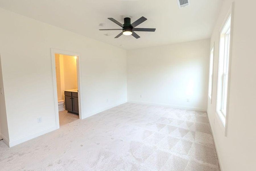 Spacious, unfurnished interior of a new home in , Hoschton (Image 58).