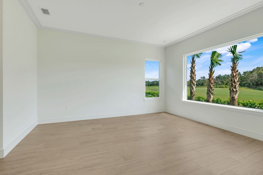 Spacious, unfurnished interior of a new home in Hampton Green at Providence, Davenport (Image 35). Spacious, unfurnished interior of a new home in Hampton Green at Providence, Davenport (Image 35).