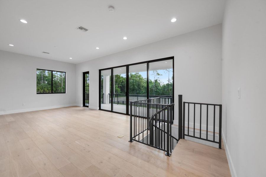 Spacious, unfurnished interior of a new home in , Wellington (Image 45).