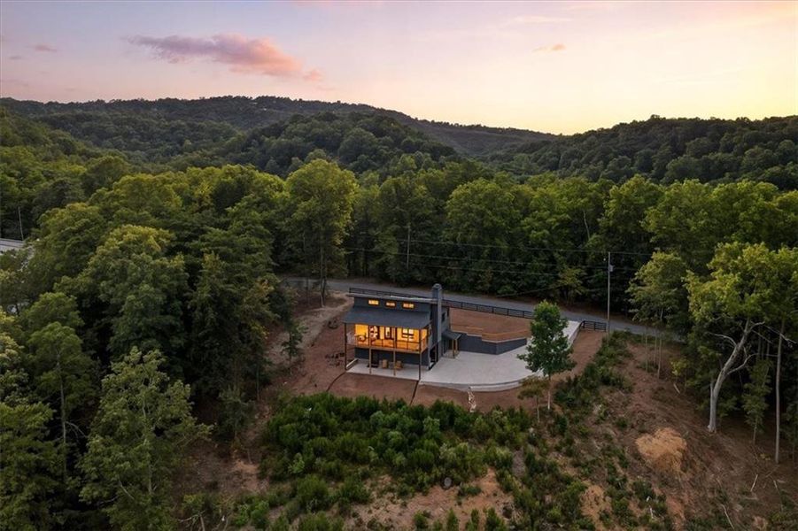 Image 33 of a home in . Image 33 of a home in .