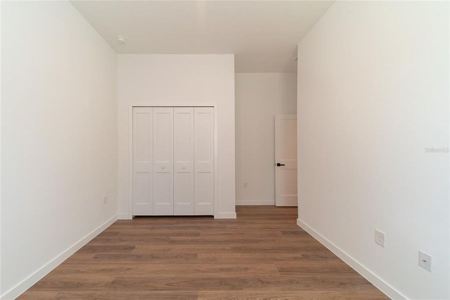 Spacious, unfurnished interior of a new home in , Citrus Springs (Image 41).