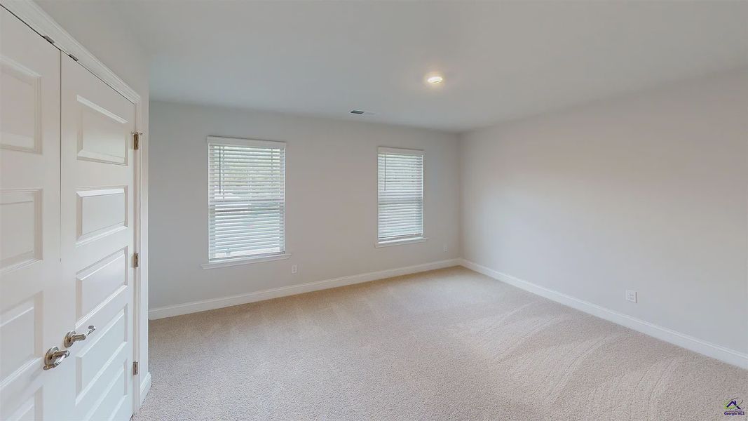 Spacious, unfurnished interior of a new home in Oakview Estates, Macon (Image 16). Spacious, unfurnished interior of a new home in Oakview Estates, Macon (Image 16).