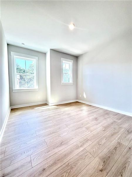 Spacious, unfurnished interior of a new home in The Groves at Myrtle, Roswell (Image 22).