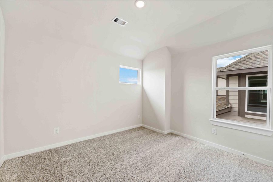 Spacious, unfurnished interior of a new home in Bluestem, Brookshire (Image 17).