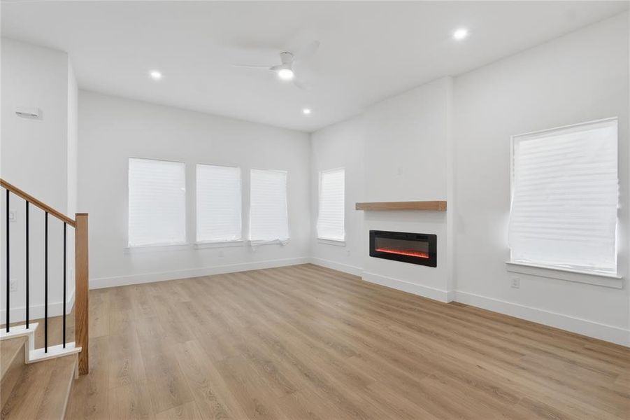 Spacious, unfurnished interior of a new home in , Dallas (Image 19). Spacious, unfurnished interior of a new home in , Dallas (Image 19).