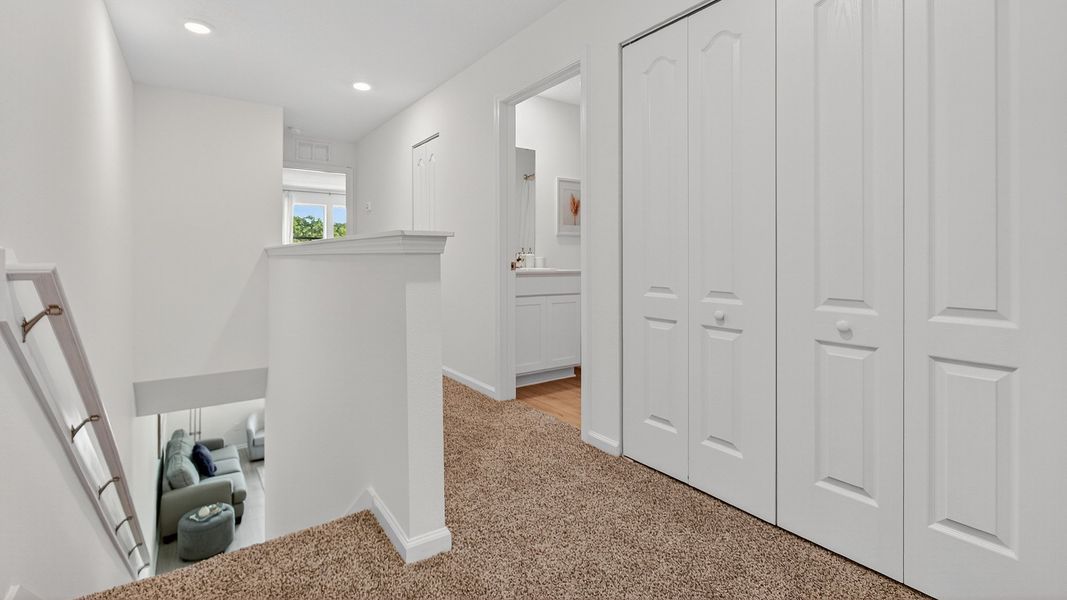 Representative unfurnished interior of a home built from the CARSON by D.R. Horton in Trout River, Jacksonville (Image 20).
