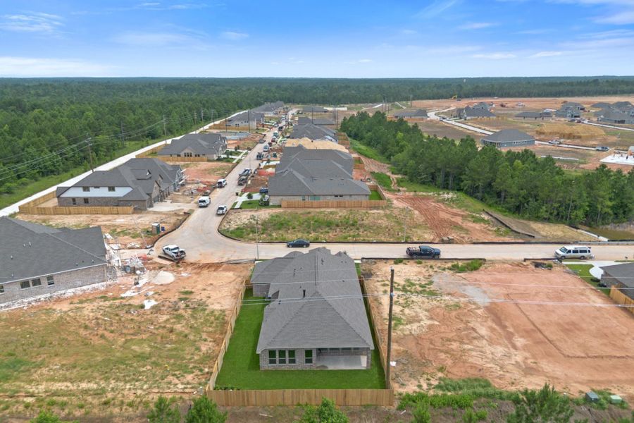 4br New Home in Magnolia, TX.  - Slide 8