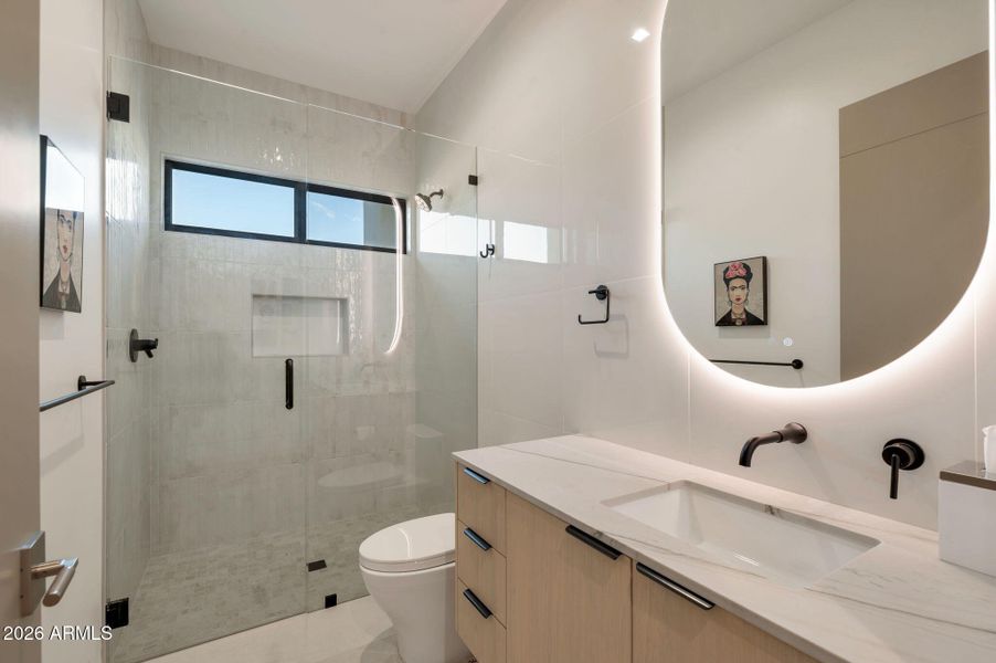 2nd Bedroom bathroom