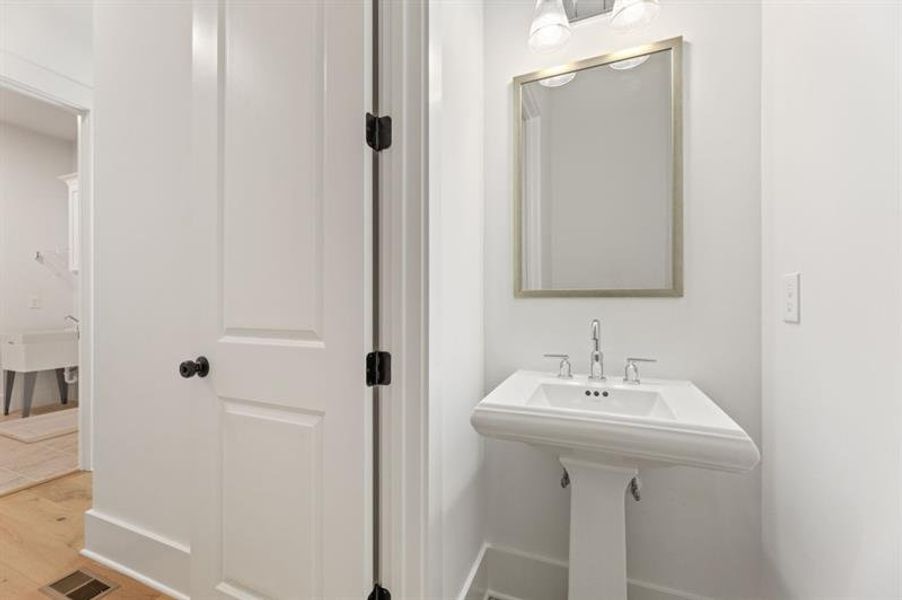 Furnished interior view inside a new home in White Post on Lake Lanier, Gainesville (Image 11).