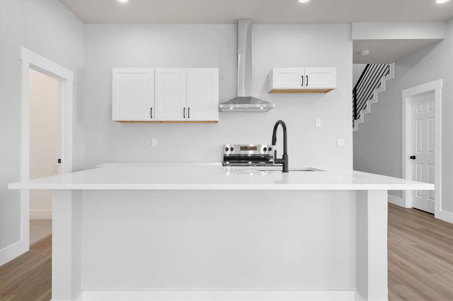 Furnished interior view inside a new home in , Granbury (Image 11).