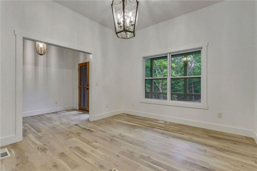 Spacious, unfurnished interior of a new home in , Waleska (Image 22).