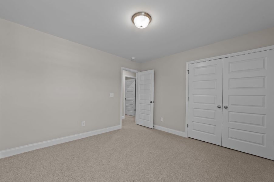 Spacious, unfurnished interior of a new home in Arbor Hills South, Greenville (Image 32).