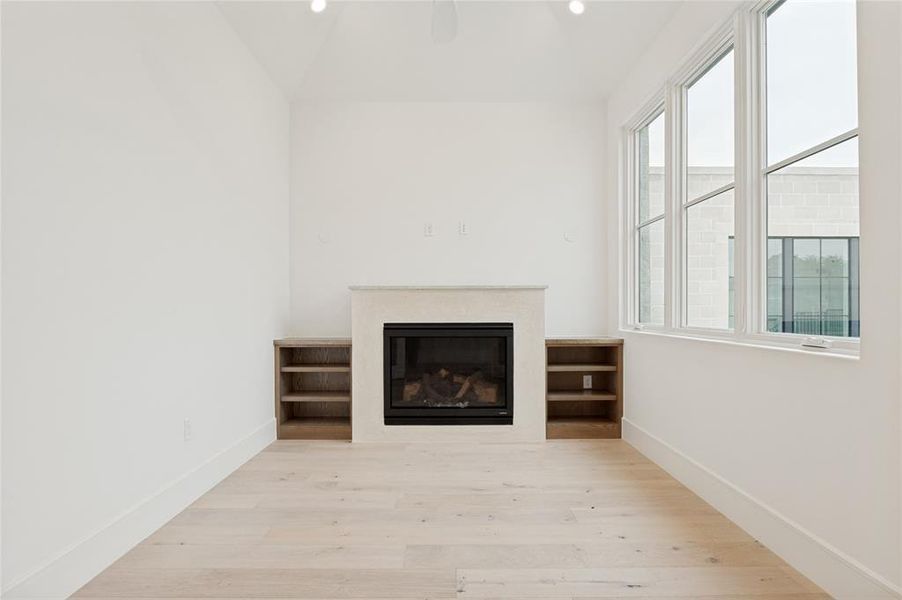 Spacious, unfurnished interior of a new home in The Residences, Irving (Image 18).