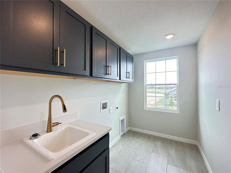 Furnished interior view inside a new home in Berry Bay, Wimauma (Image 5).