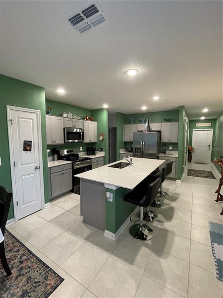 Furnished interior view inside a new home in Peace Creek Reserve: Legacy Collection, Winter Haven (Image 4). Furnished interior view inside a new home in Peace Creek Reserve: Legacy Collection, Winter Haven (Image 4).