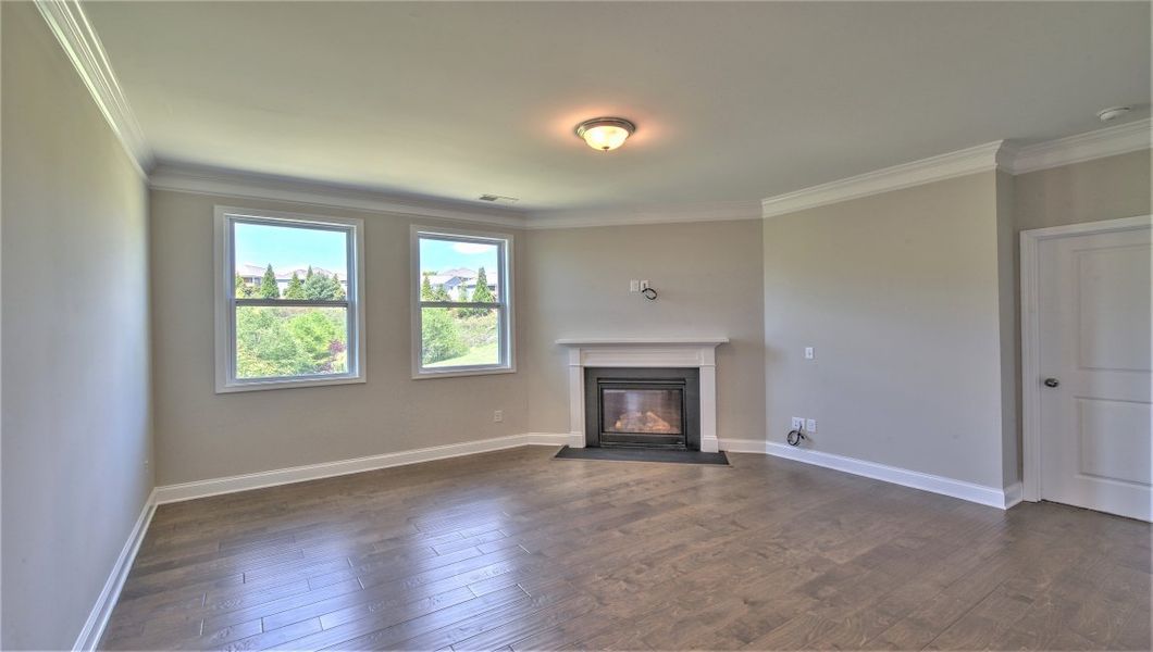 Representative unfurnished interior of a home built from the ARLINGTON DRHe by D.R. Horton in Valley View, Waynesville (Image 19).