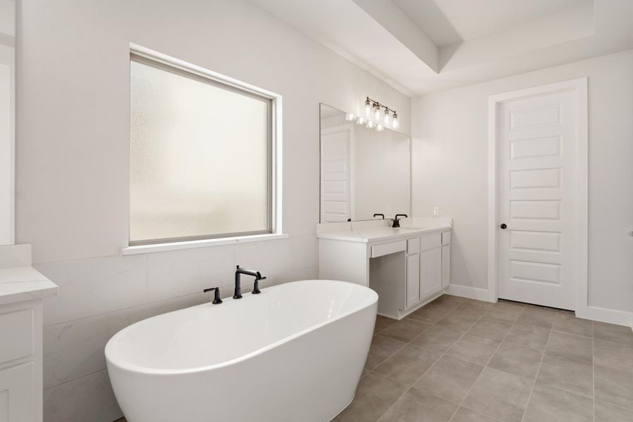 Furnished interior view inside a new home in Nolina, Georgetown (Image 14).