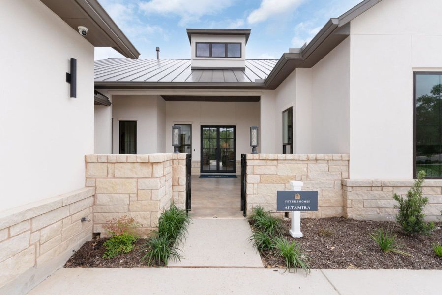Exterior details and patio area of a home in Enchanted Bluff, Garden Ridge (Image 3).
