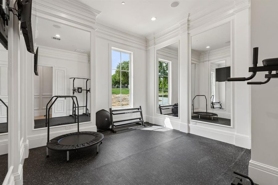 Furnished interior view inside a new home in , Southlake (Image 27).