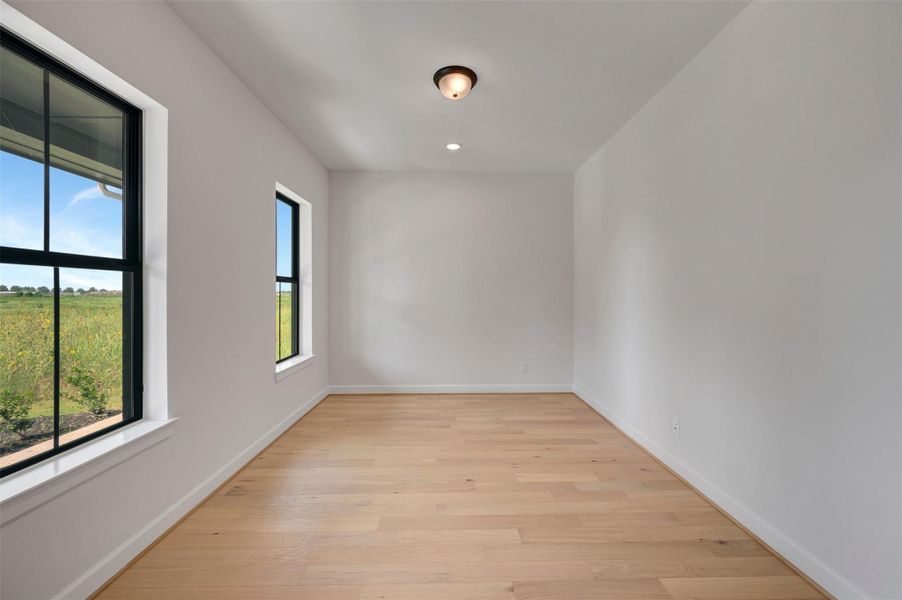 Spacious, unfurnished interior of a new home in , Richmond (Image 22).