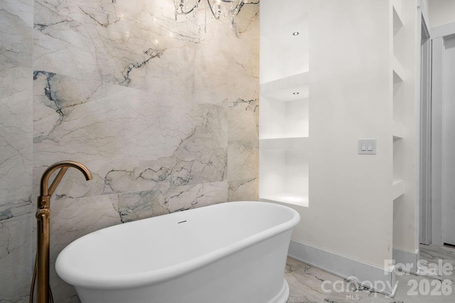 Furnished interior view inside a new home in , Lincolnton (Image 16).