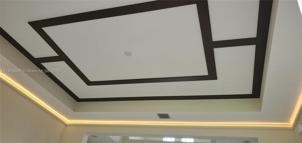 Image 29 of a home in .