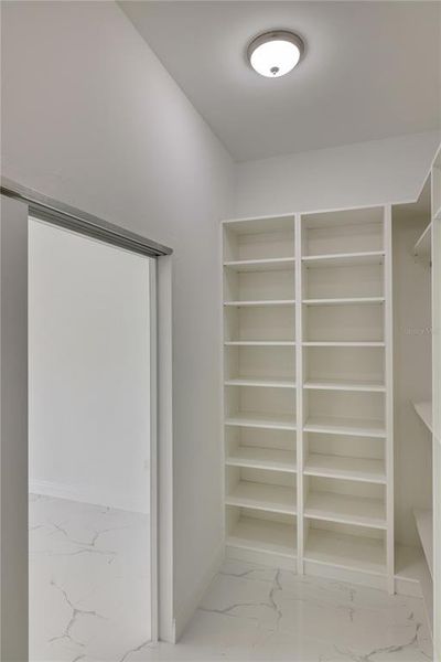 Spacious, unfurnished interior of a new home in , Rotonda West (Image 21).