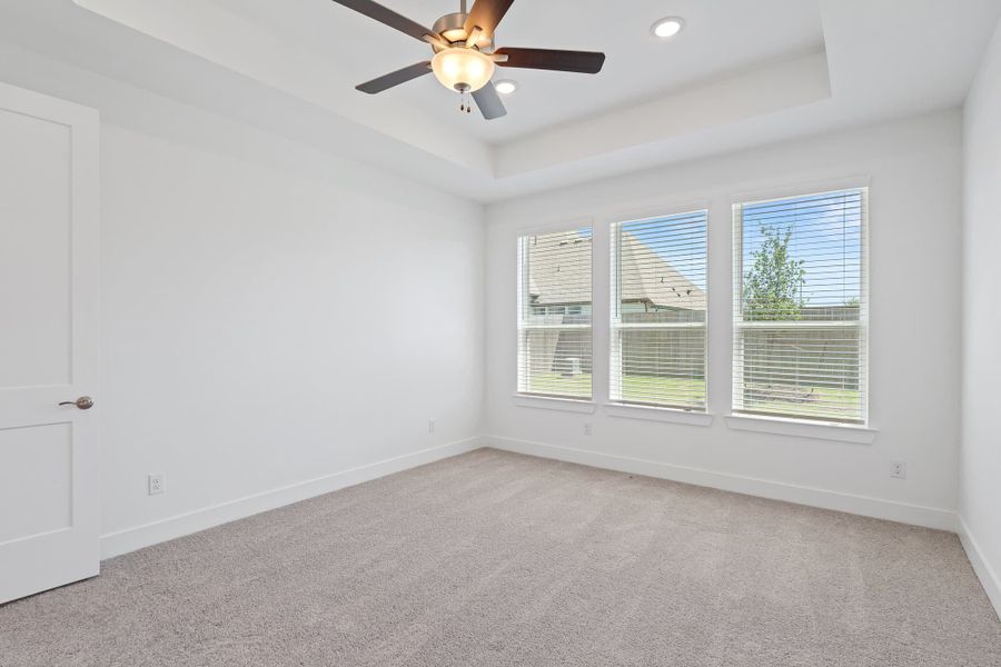 Spacious, unfurnished interior of a new home in Jordan Ranch, Fulshear (Image 29). Spacious, unfurnished interior of a new home in Jordan Ranch, Fulshear (Image 29).