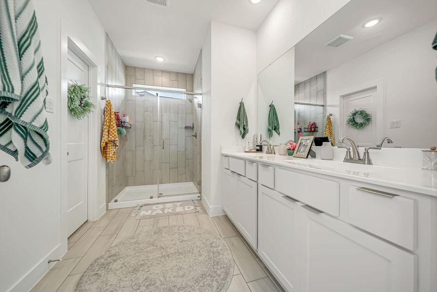 Furnished interior view inside a new home in The Groves, Humble (Image 19).