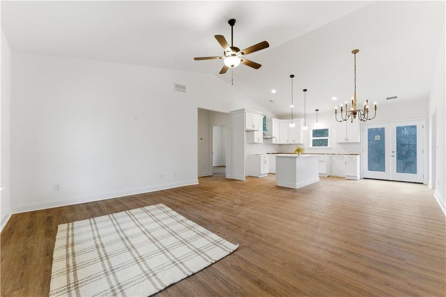 Spacious, unfurnished interior of a new home in , Tate (Image 9).
