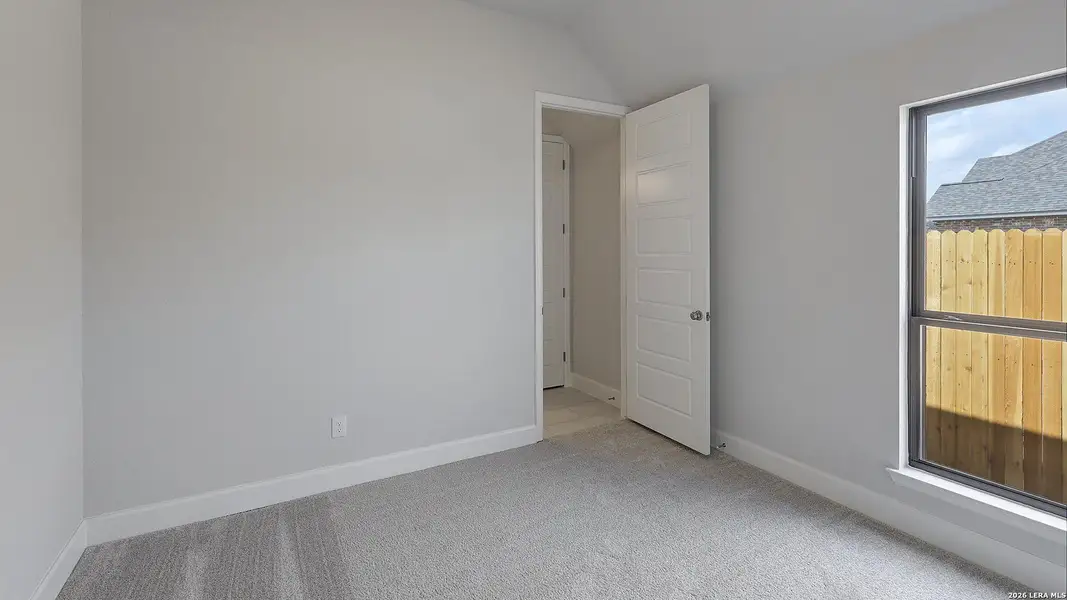 Spacious, unfurnished interior of a new home in Alsatian Oaks, Castroville (Image 14).