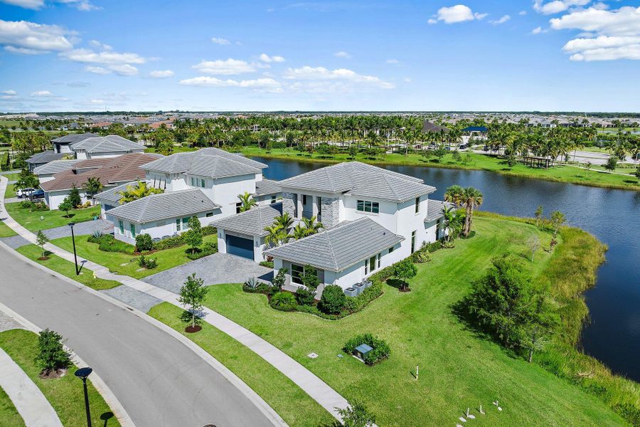 Image 29 of a home in Coral Isles at Avenir.