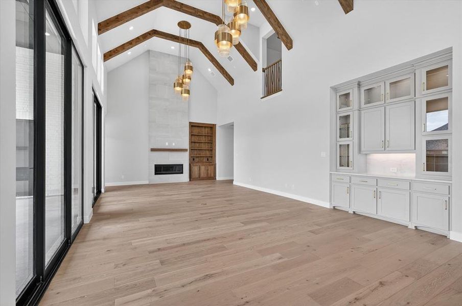 Spacious, unfurnished interior of a new home in Mustang Lakes, Celina (Image 21).