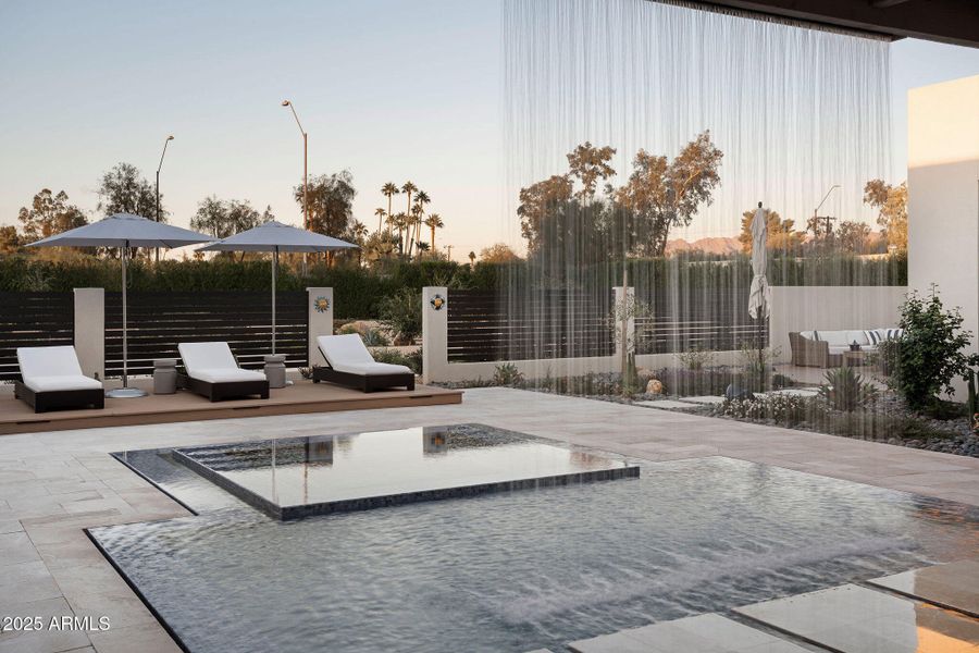 7034 E Paradise Dr 7034 E Paradise Dr