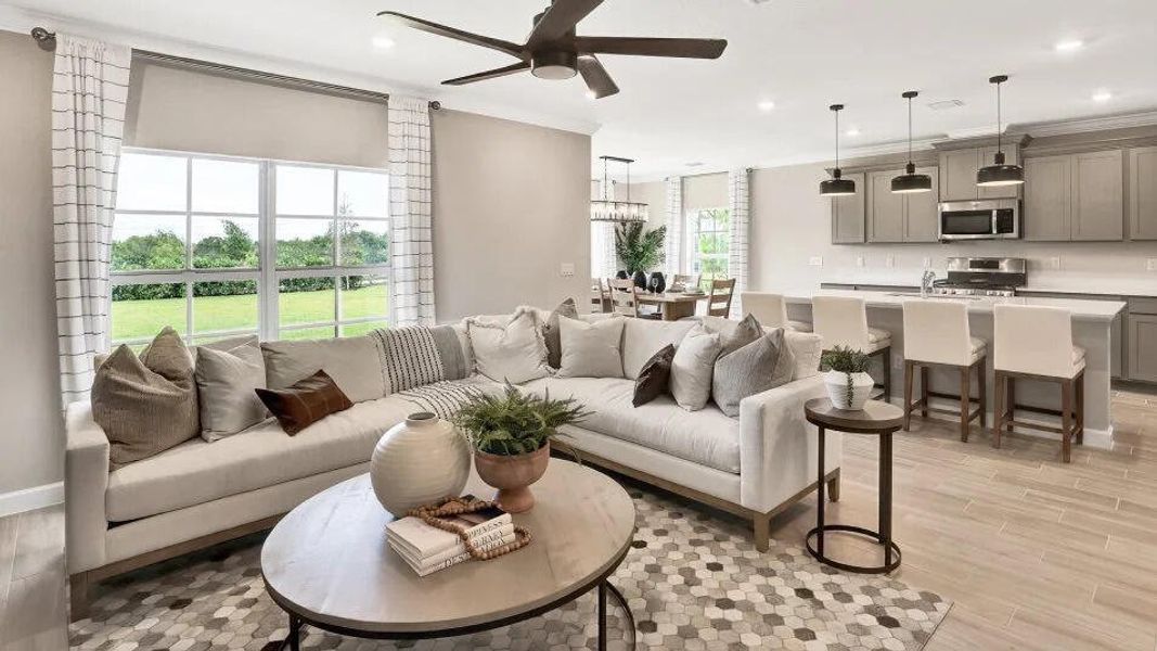 Prices, dimensions and features may vary and are subject to change. Photos are for illustrative purposes only.