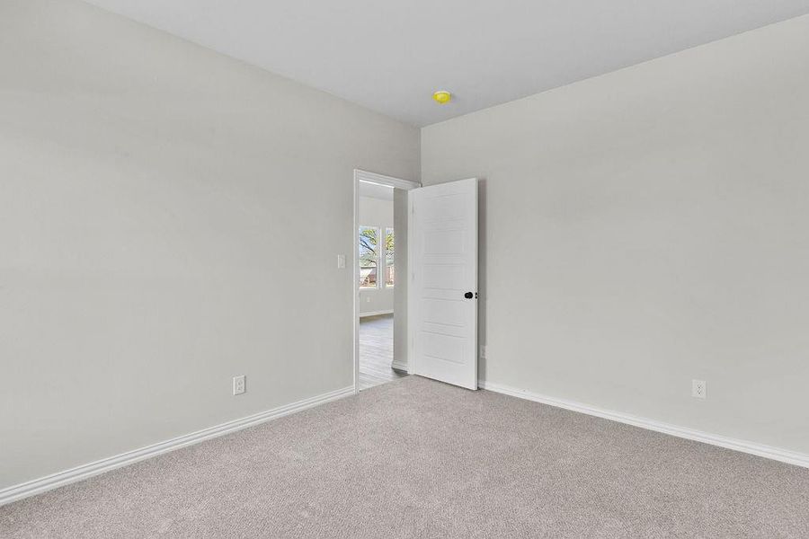 Spacious, unfurnished interior of a new home in , Fort Worth (Image 17).