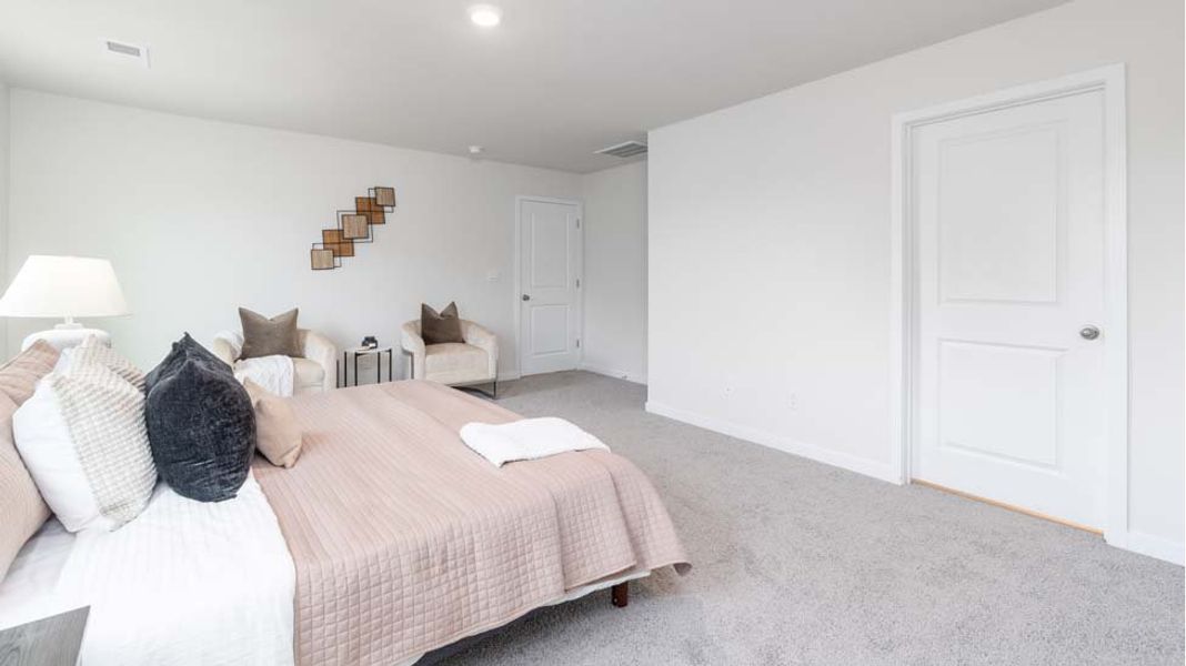 Furnished interior view inside a new home in Reedy Creek Preserve, Charlotte (Image 15).