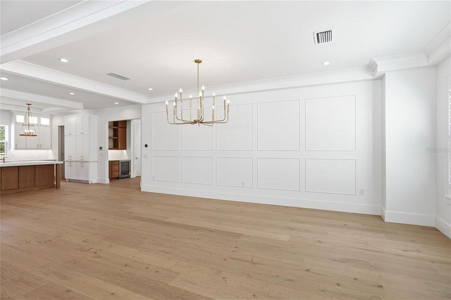 Spacious, unfurnished interior of a new home in , Winter Garden (Image 50).