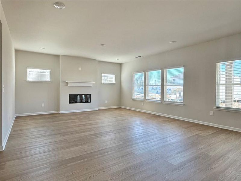 Spacious, unfurnished interior of a new home in Vines at Mill Creek - Estate Series, Braselton (Image 32).