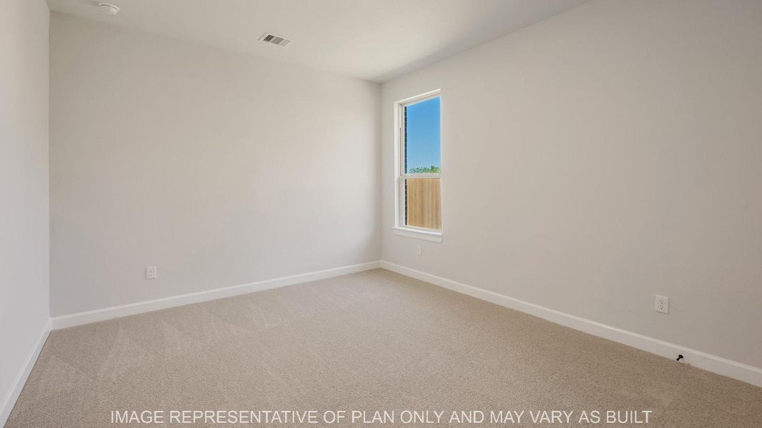 Spacious, unfurnished interior of a new home in Wellborn Settlement, College Station (Image 13).
