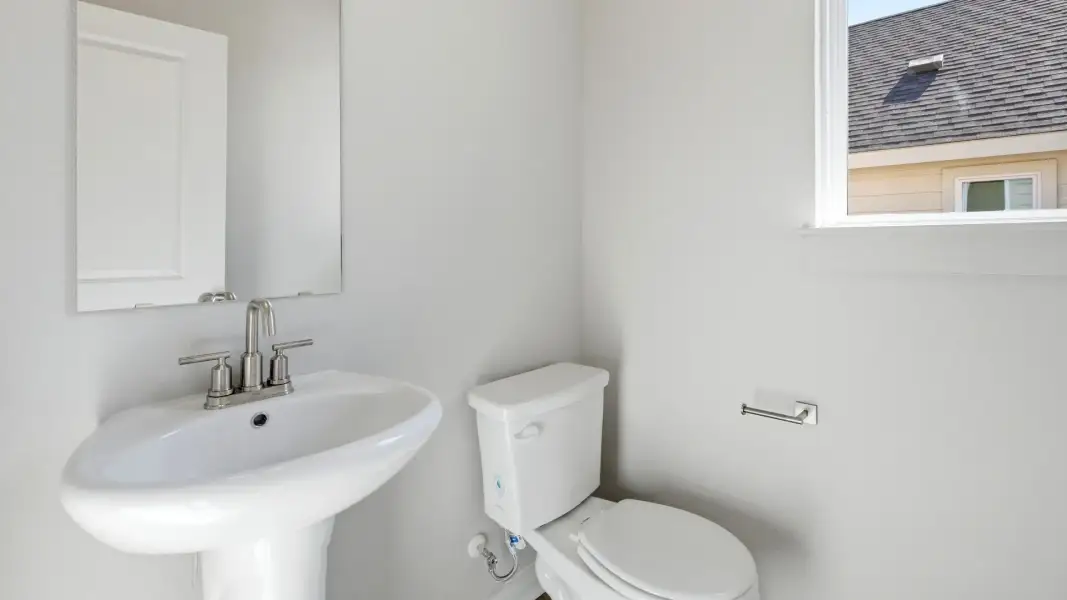 Furnished interior view inside a new home in Creeks Crossing, Elgin (Image 8).