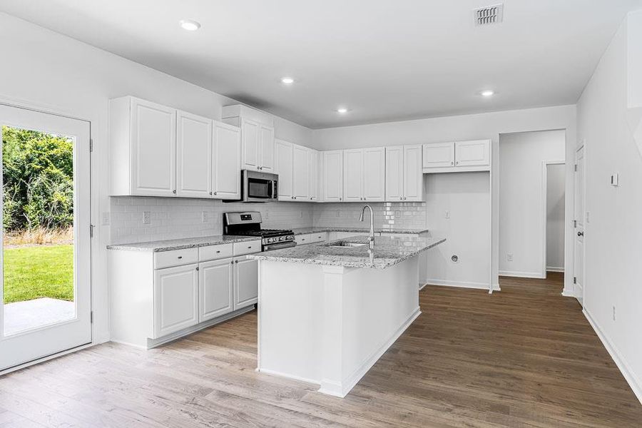 Furnished interior view inside a new home in Heritage River, Euharlee (Image 8). Furnished interior view inside a new home in Heritage River, Euharlee (Image 8).