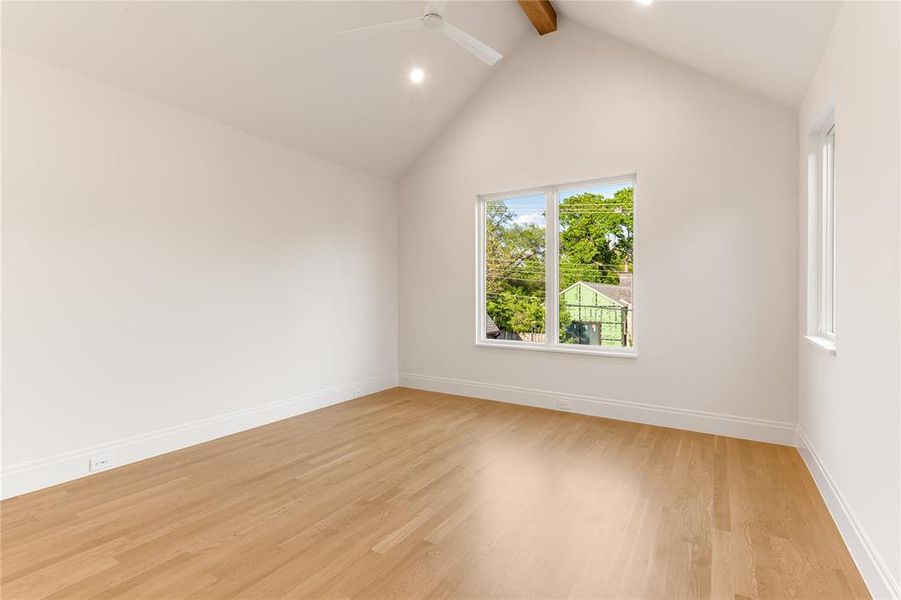 Spacious, unfurnished interior of a new home in , Dallas (Image 21).