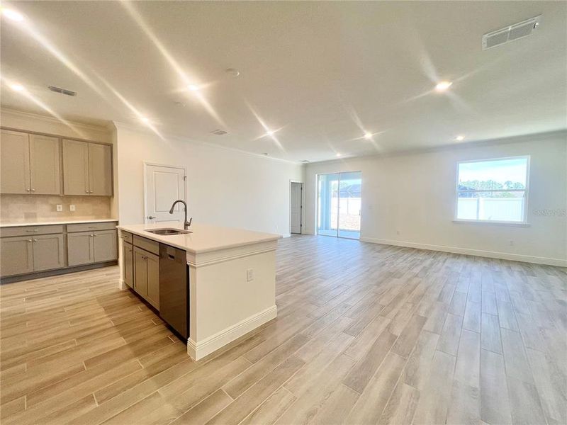 Spacious, unfurnished interior of a new home in Palm Coast, Palm Coast (Image 32).