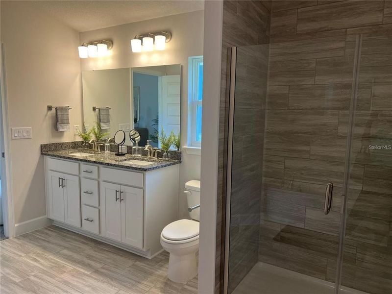 Furnished interior view inside a new home in Abbey Glen, Dade City (Image 14).